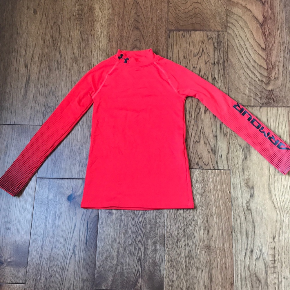 Under Armour long sleeve shirt